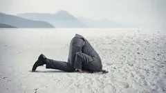 Pokój za wszelką cenę: psycholog wyjaśnia, dlaczego unikanie konfliktów niszczy od środka