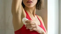 Żegnajcie, dezodoranty: ten naturalny produkt zyskuje popularność na całym świecie